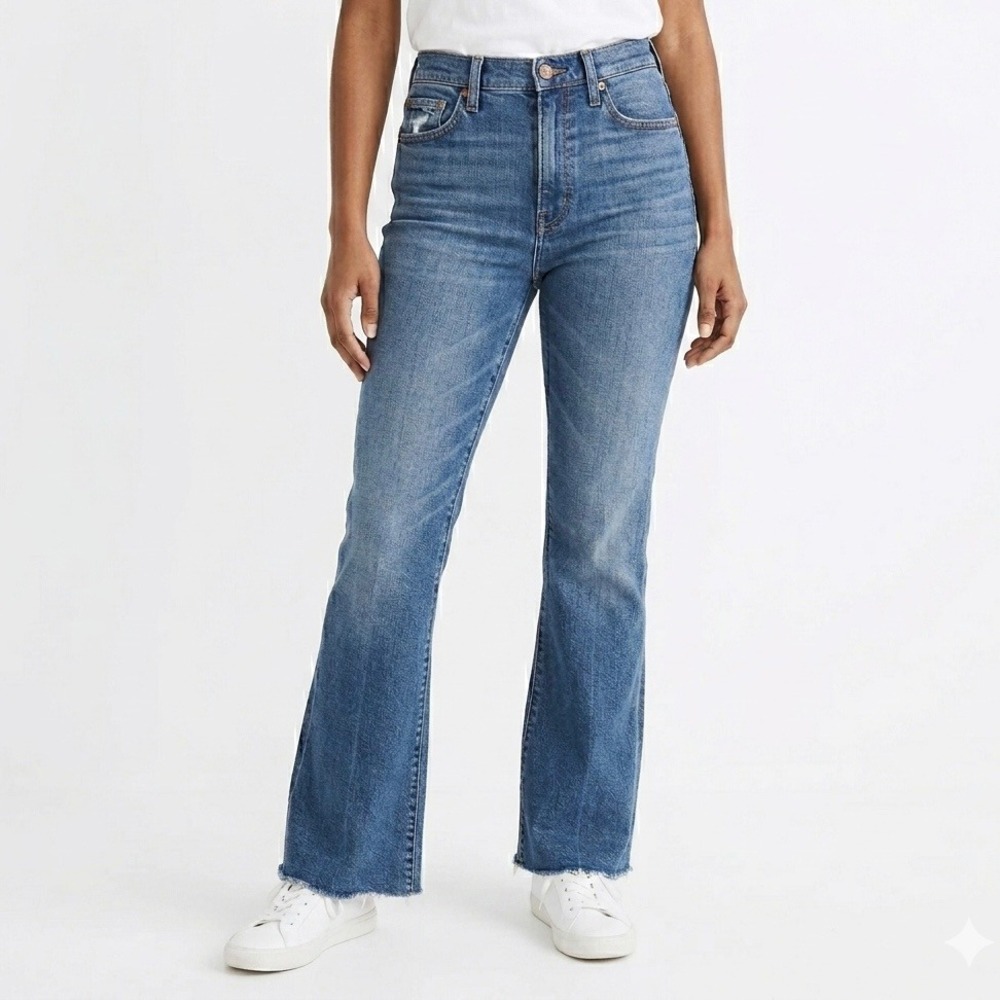 MADEWELL Flea Market Flare Jeans‎ Medium Blue Wash Women Size 26 Denim Raw Hem